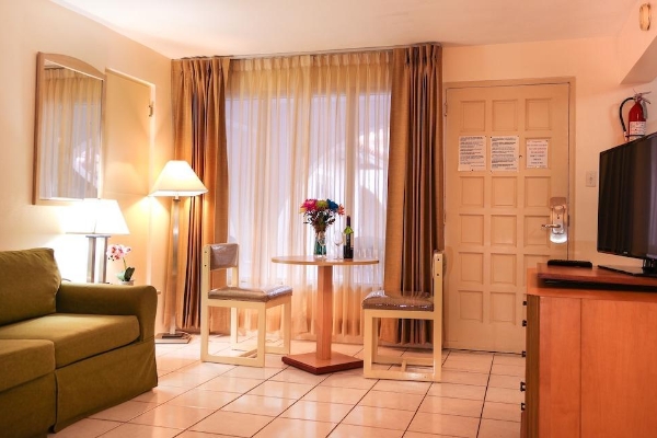 Hotel Sasaki Apartments (Gasparito)